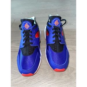 Nike Air Huaraches Concord Orange